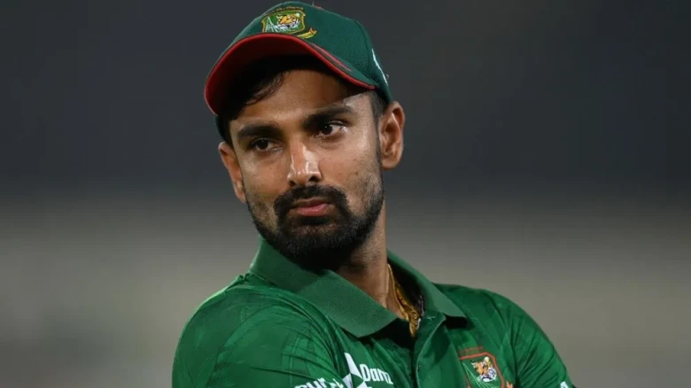 চীন সফরে গিয়ে বিসিবির শৃঙ্খলা কমিটির তোপের মুখে লিটন দাস