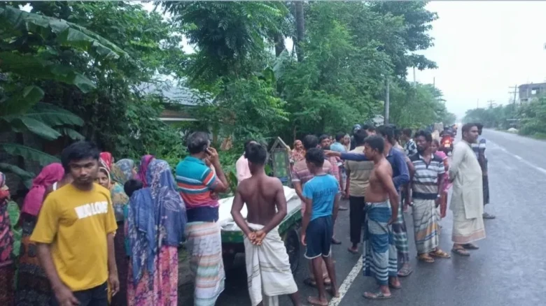 নাটোরের লালপুরে ত্রিমুখী সংঘর্ষে শ্রমিক নিহত, আহত দুই