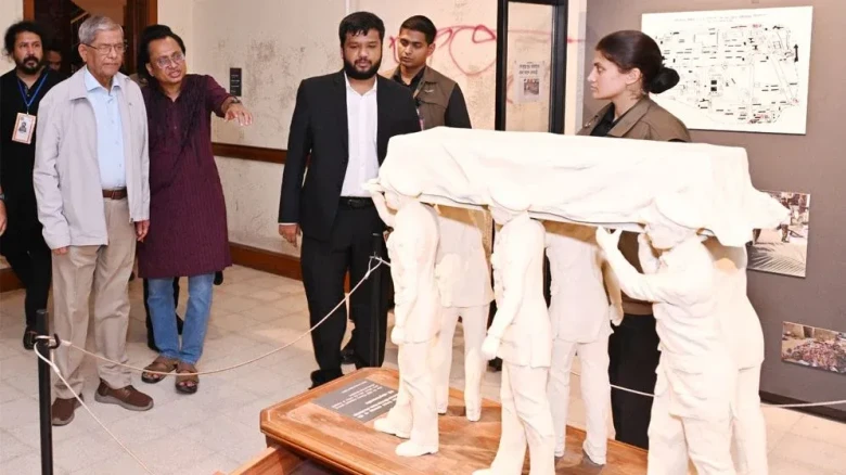 জুলাই জাদুঘরে অশ্রুসজল রাষ্ট্রপতি বললেন, ‘মূল্য দিয়েছি অনেক