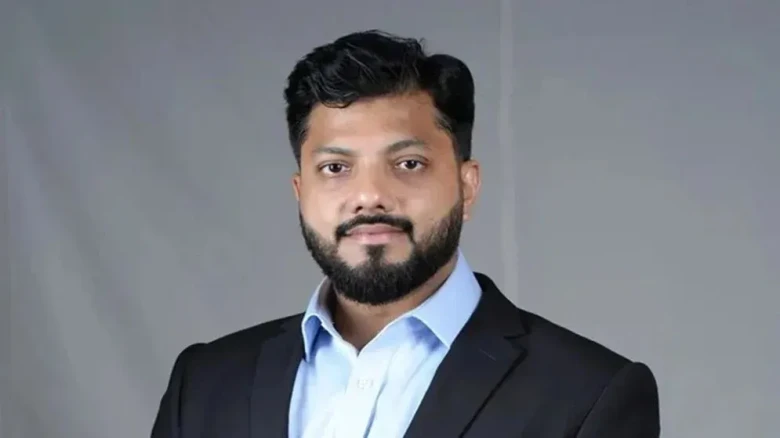 কখন পদত্যাগের ঘোষণা দেবেন, জানালেন ইশরাক হোসেন